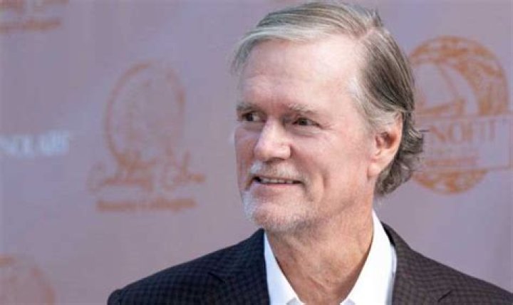 Richard Hilton Net Worth (2020 Update)
