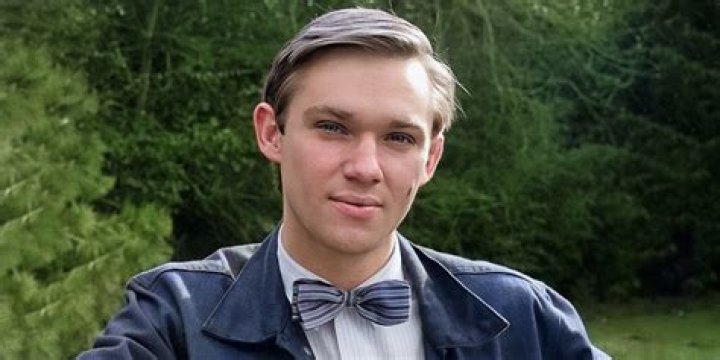 Richard Thomas on his CareerDefining Role on The Waltons, Returning as