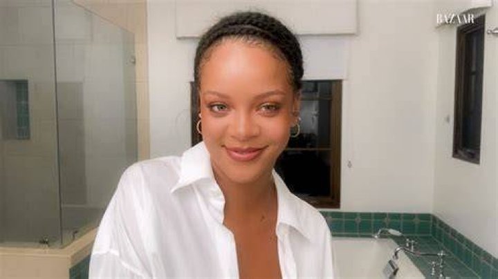 Rihanna Bruised Her Face After "Flipping Over" During an Electric