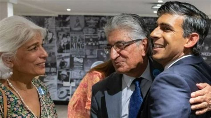 Rishi Sunak Parents Meet Yashvir And Usha