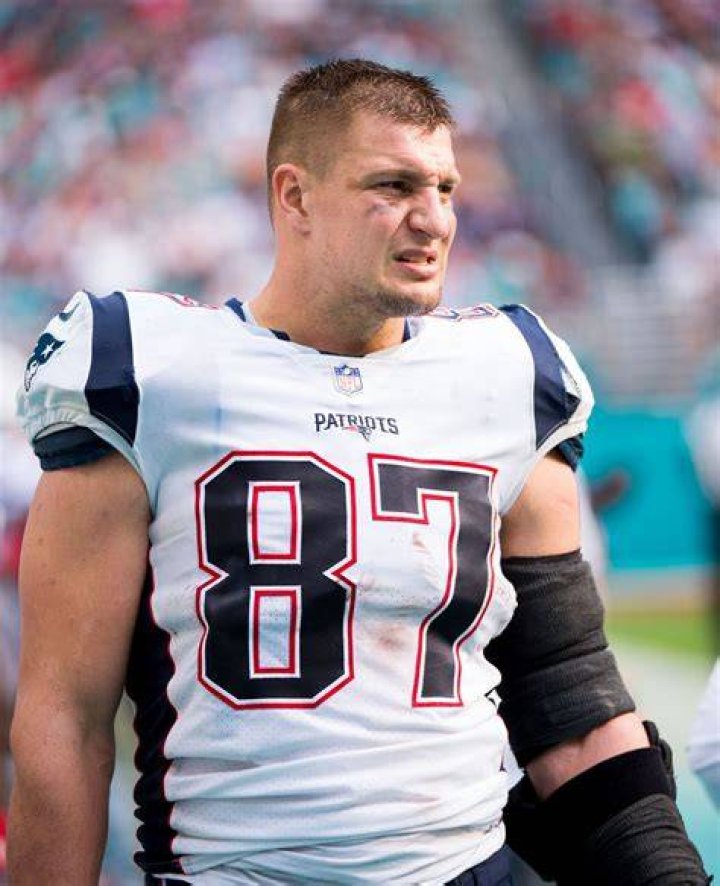 Rob Gronkowski's Dad Once Detailed How Insane Raising Five, Massive