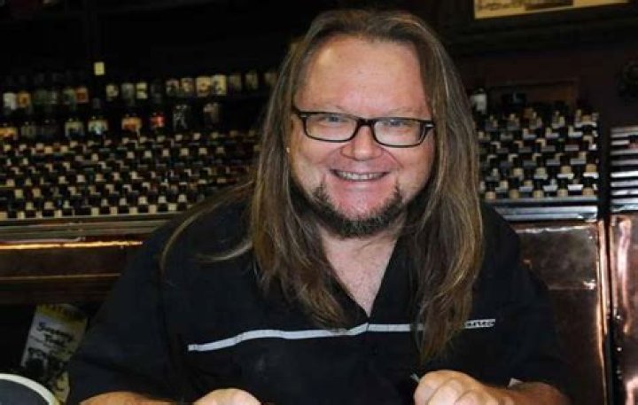 Robbie Rist bio age, wife, net worth, height, movies and music Kemi