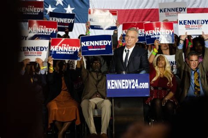 Robert F. Kennedy Jr. & Cheryl Hines from Hollywood's Hot Political