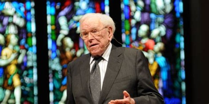 Robert H. Schuller Net Worth (2017 UPDATE) Celebrity Net Worth Wiki