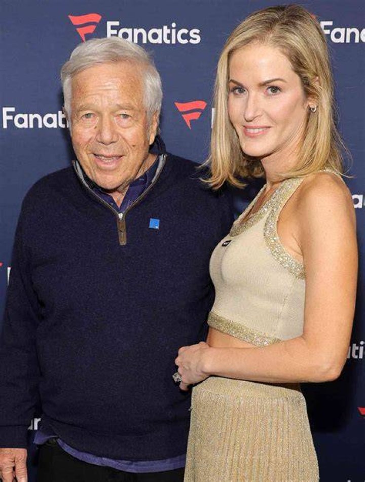 Robert Kraft's significant age gap with new wife Dana Blumberg explored
