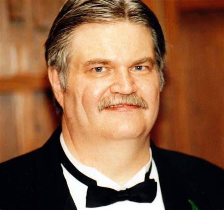 Robert N. Bacon Obituary Chicago, IL