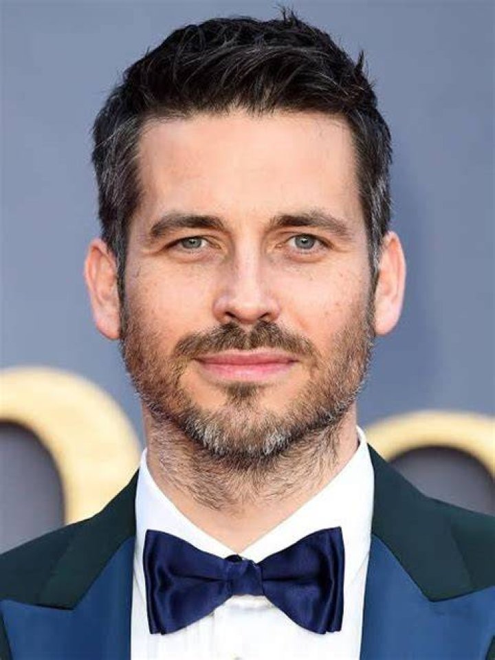 RobJames collier namelessbastard Photo (36398981) Fanpop