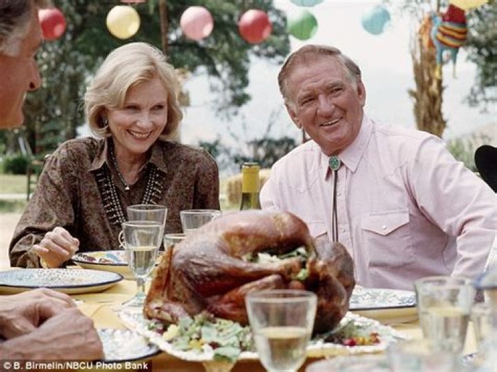 Rod Taylor and his wife Carol leave LAP for Los Angeles April 1985