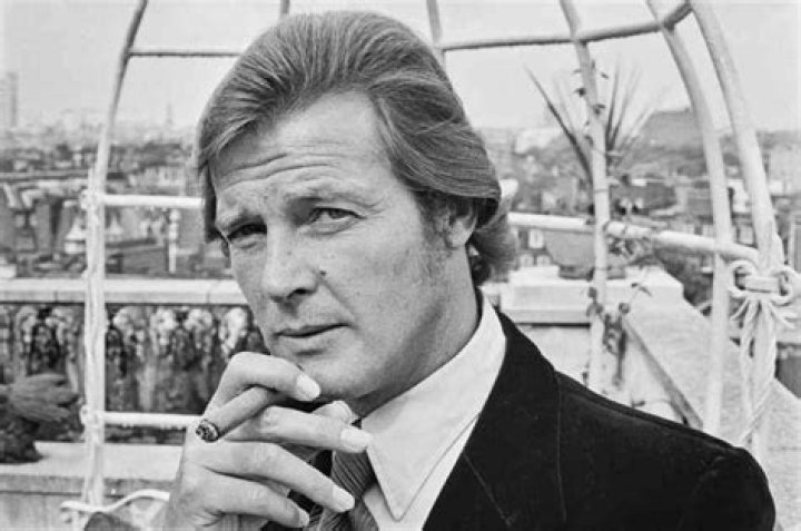 Roger Moore Cause Of Death James Bond Actor Dead At 89 IBTimes
