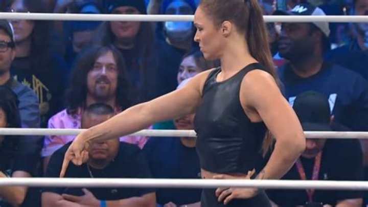 Ronda Rousey Returns On WWE SmackDown, Pays ‘Fine’