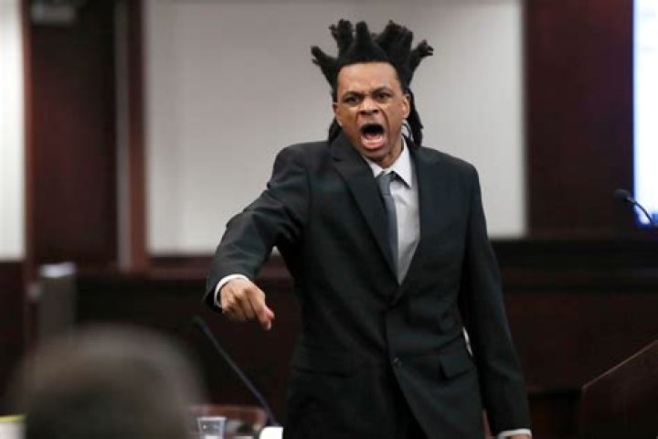 Ronnie Oneal III, on trial for doublehomicide, questions his son who