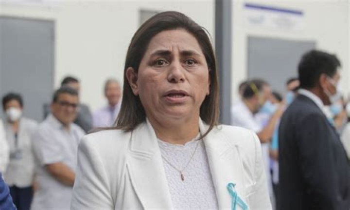 Rosa Chacón deja la presidencia de AZME Zamora3punto0