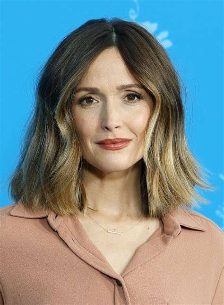 Rose Byrne Wiki 2021 Net Worth, Height, Weight, Relationship & Full