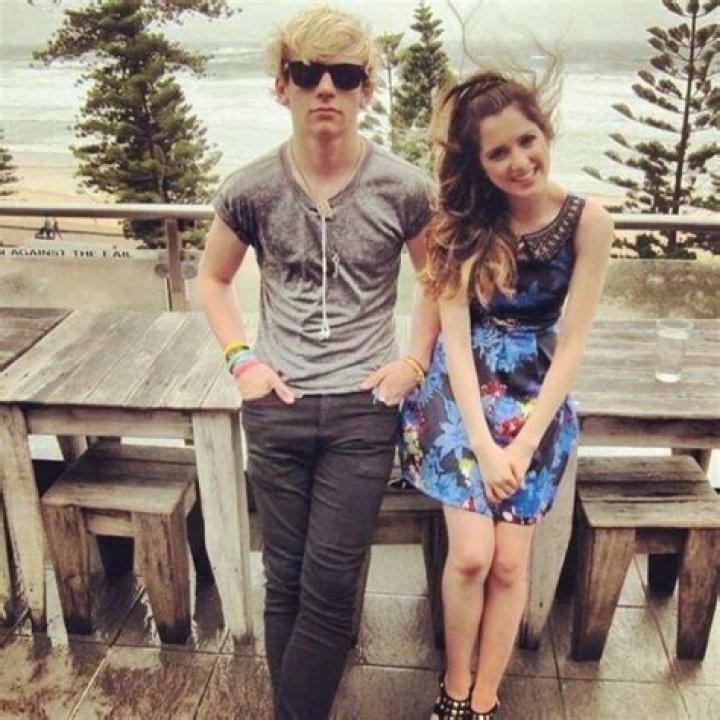 Ross Lynch Is Dating Laura Marano J14 Telegraph