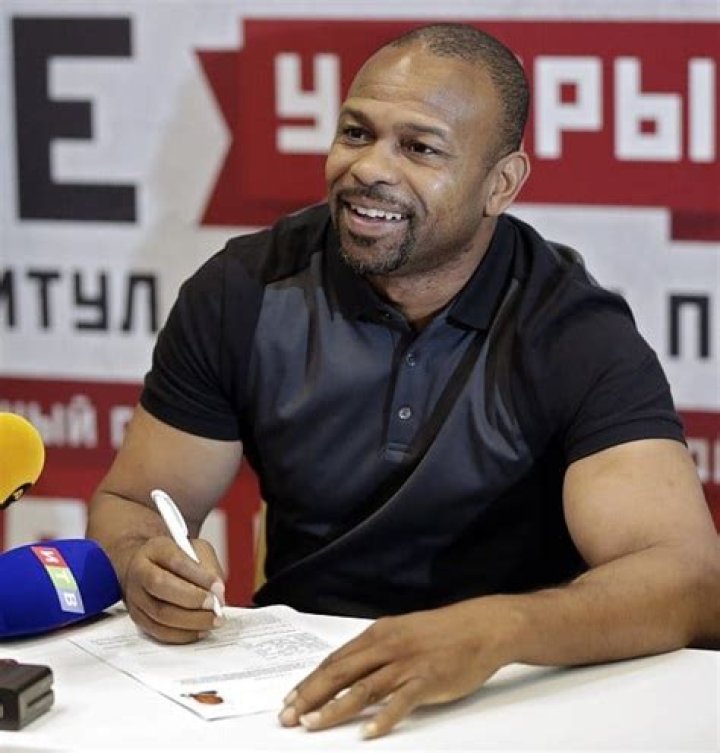 Roy Jones Jr. Net Worth How Much Cash Does He Have Today? Fanbuzz