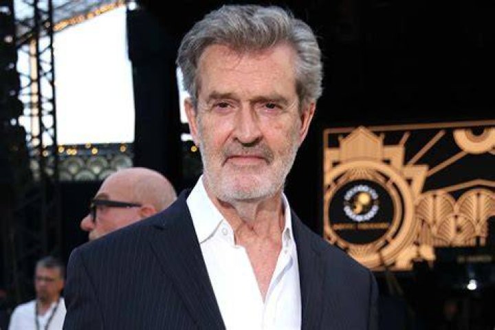 Rupert Everett Bio, Age, Height, Net Worth, Girlfriend, Dating