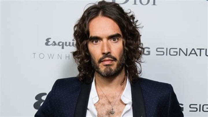 Russell Brand Biography, News, Photos and Videos