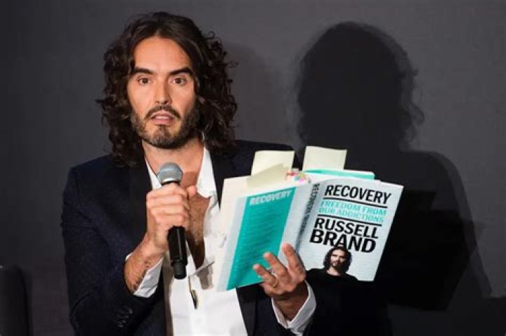 Russell Brand Net Worth Updated 2023 »