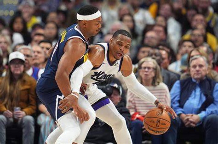 Russell Westbrook Brings Special Item From Home Into Bubble