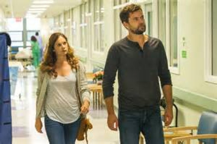 Ruth Wilson Dismisses Joshua Jackson Romance Rumors as &ldquo;Boring Gossip
