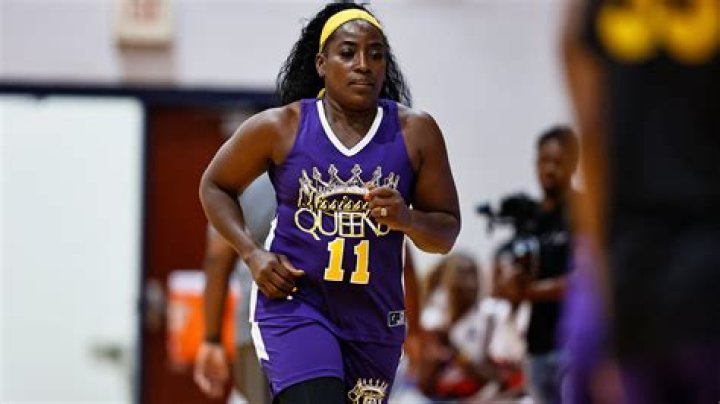 Ruthie Bolton (Basketball Player) - Age, Birthday, Bio, Facts, Family, Net Worth, Height & More