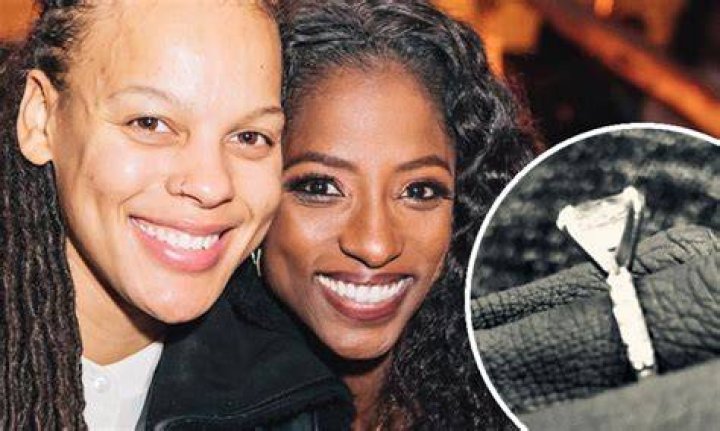 Rutina Wesley gets engaged to girlfriend Chef Shonda Daily Mail Online