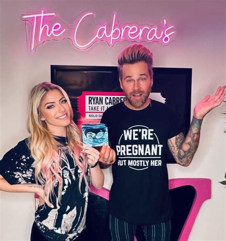Ryan Cabrera, WWE Star Alexa Bliss Engaged Billboard