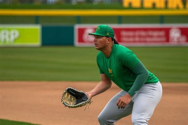 Ryan Noda, first baseman and Rule 5 pick, makes A&rsquo;s opening roster