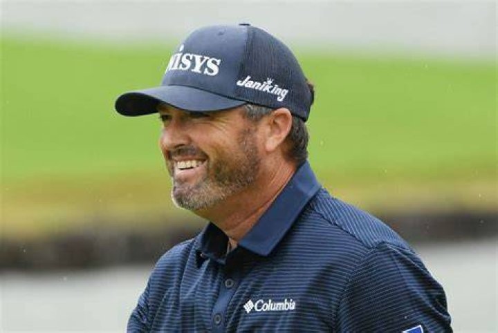 Ryan Palmer's 62 at Torrey North gives him lead in Farmers Open The