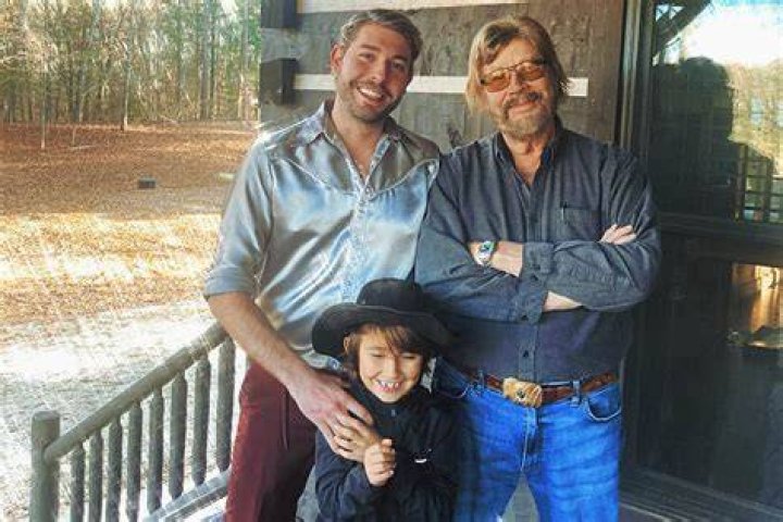 Samuel Williams and his son Tennyson ( Hank Williams Jr's son and grandson ) Hank williams jr