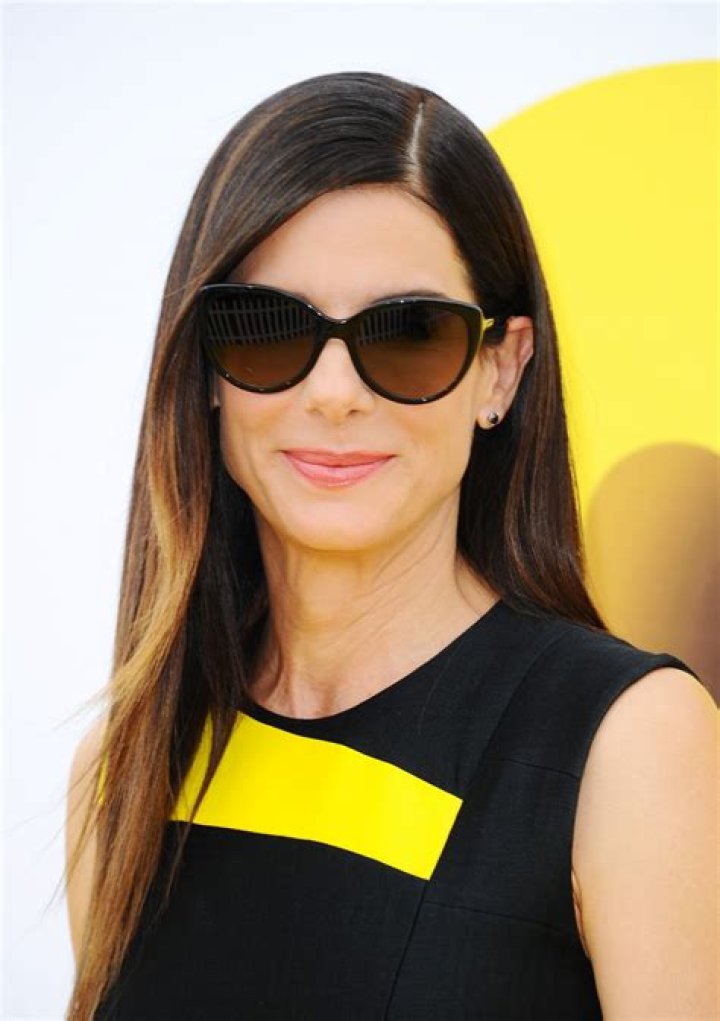 Sandra Bullock Page 13