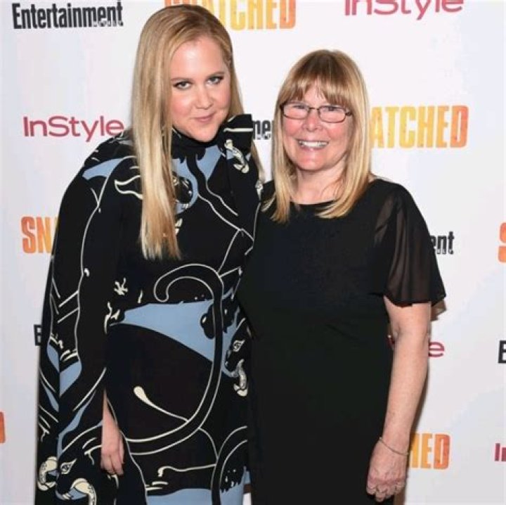 Sandra Schumer Everything About The Mother Of Amy Schumer Dicy Trends