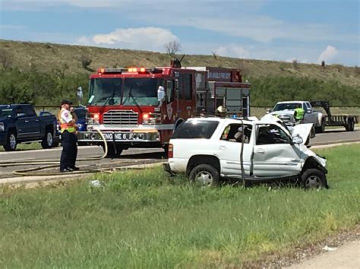 SAPD Officials Continue to Investigate Today's Deadly Crash