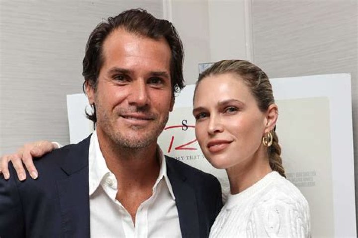 Sara Foster Biography Age, Husband, Wedding, ExBoyfriends, Net Worth