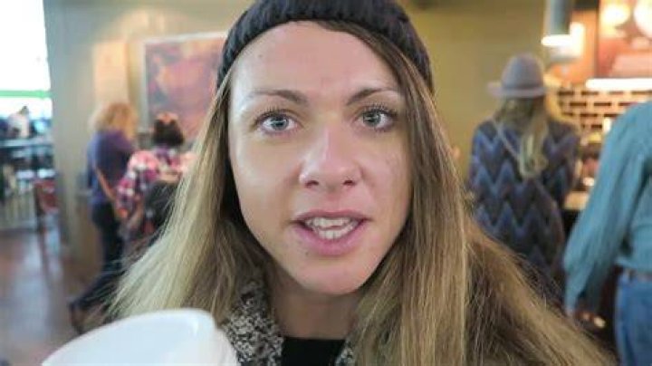 Sara London Tour April 2016 YouTube
