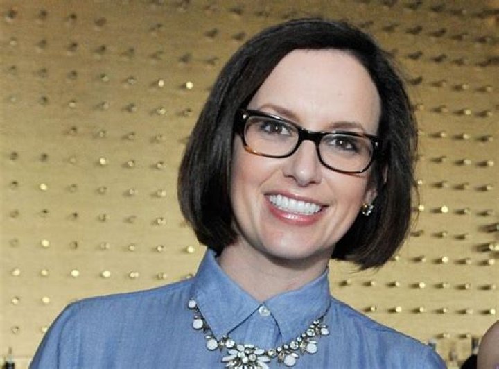 Sarah Isgur Flores Former Trump aide hired as CNN political editor