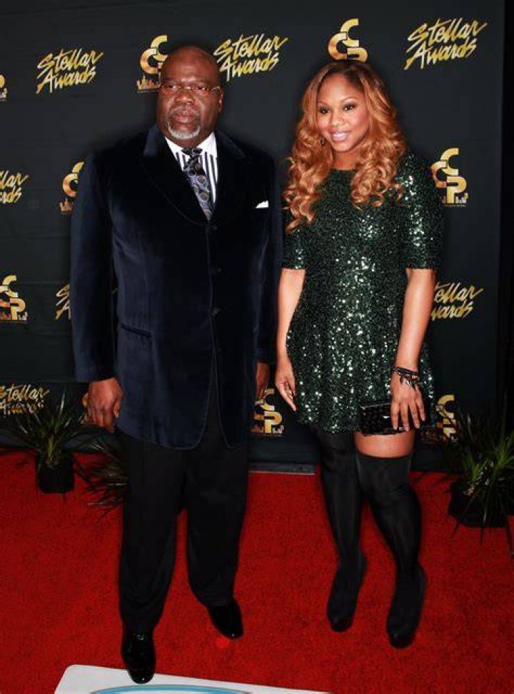 Sarah Jakes TD Jakes Daughter Shares Parenting Journey after Mom at 14 Legit.ng