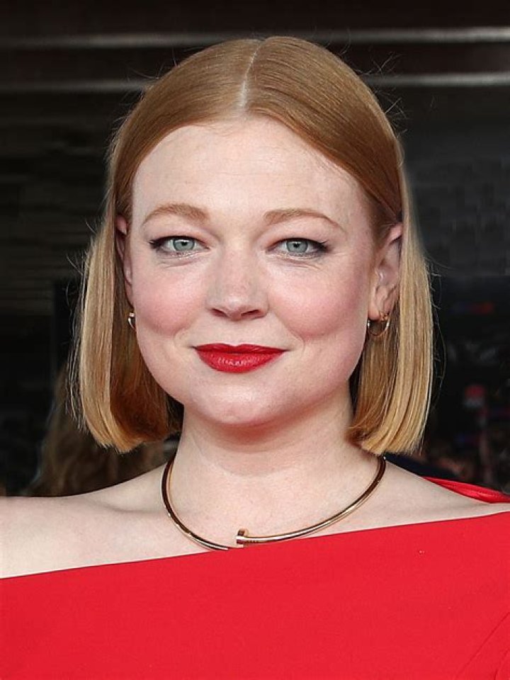 Sarah Snook Net Worth