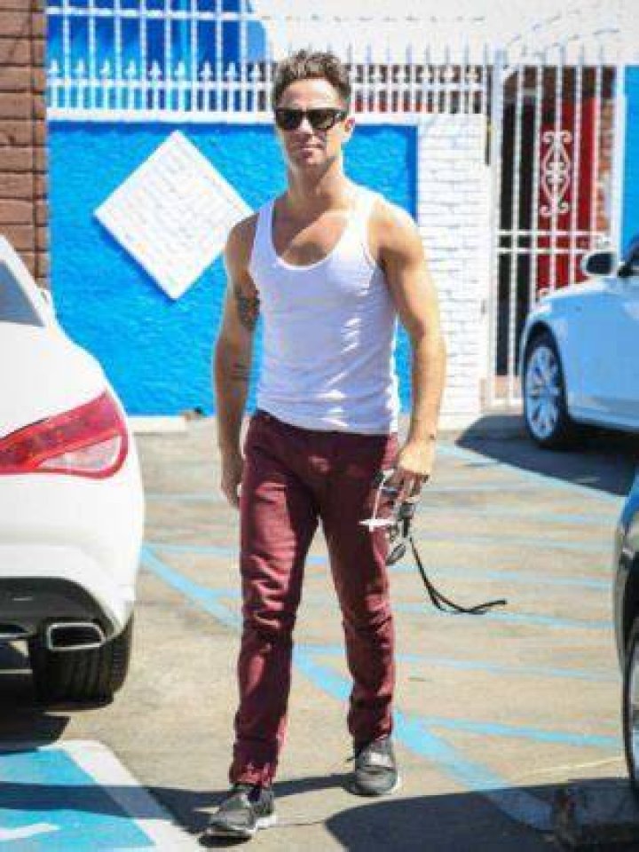 Sasha Farber height, weight, age. Body measurements.
