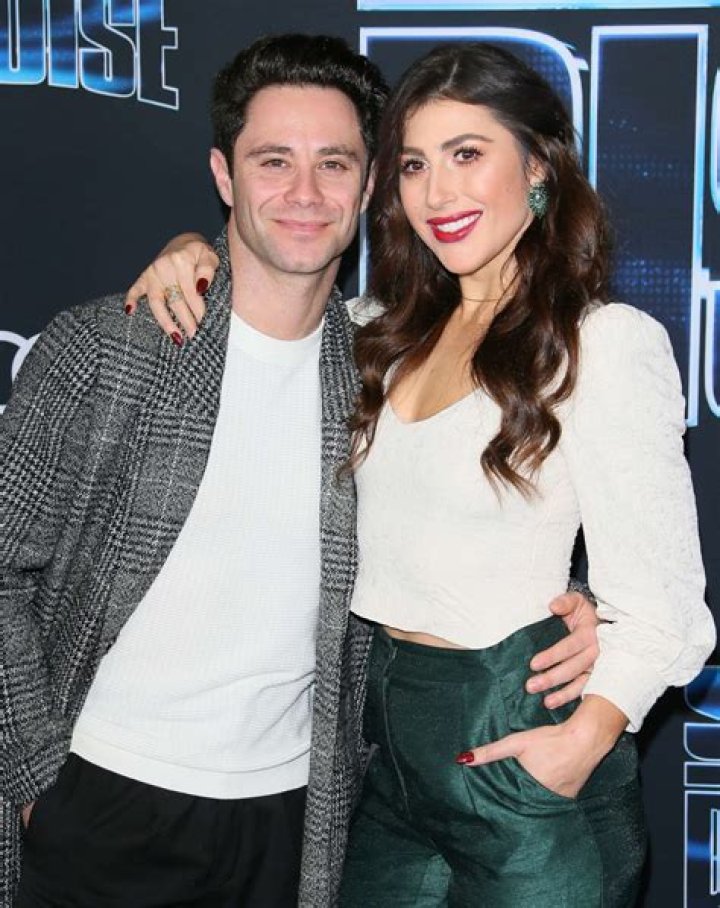 Sasha Farber wiki, bio, age, height, dancing, net worth, instagram