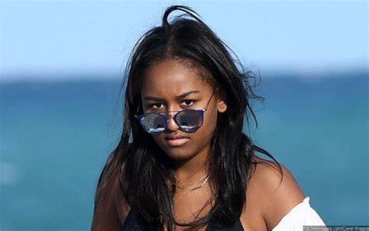 Sasha Obama Defended for Using 700 Designer Bag to Carry Her College
