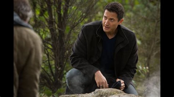 Sasha Roiz Hiding Possible Married Life; But Does That Make Him Gay?