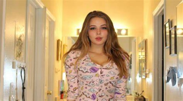 Sava Schultz OnlyFans, Age, Height, Net Worth, Boyfriend, Facts