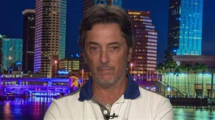 Scott Baio 2024 Wife, net worth, tattoos, smoking & body facts Taddlr