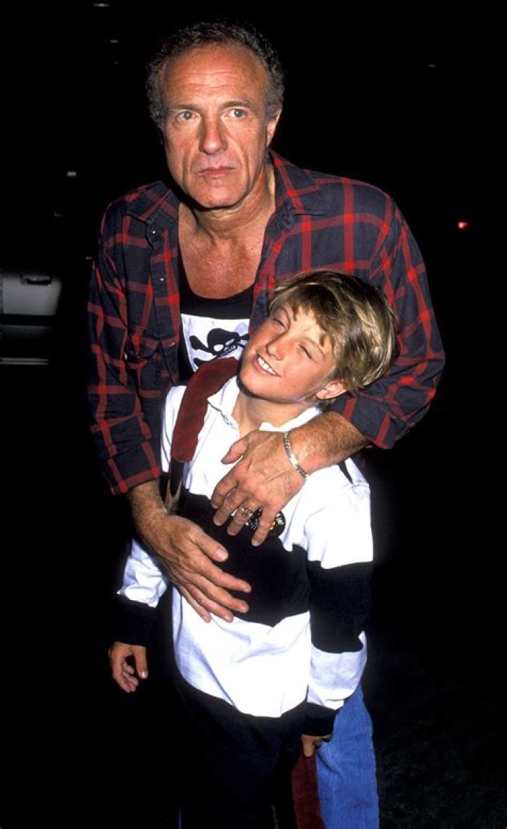 Scott Caan Remembers Dad James After His Death at 82