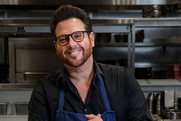 Scott Conant's Kids Are His Favorite Sous Chefs &mdash; Details on His Life
