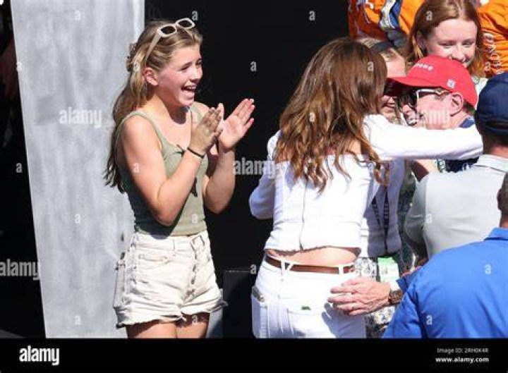 Scott Dixon & Emma Davies from 2016 ESPYs Red Carpet Couples E! News