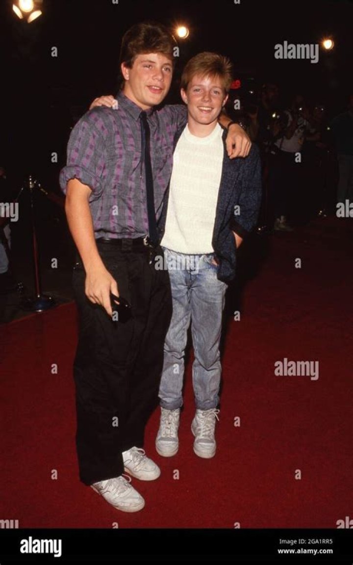 Sean and Mackenzie Astin (1987) Mackenzie Astin