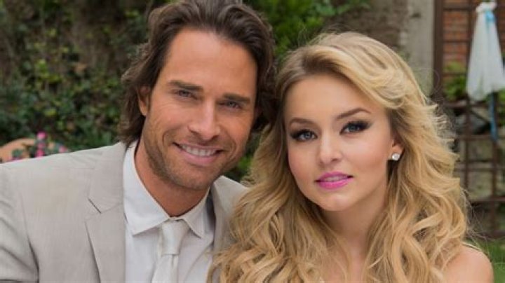 Sebastian Rulli and Angelique Boyer Celebrate 5 years Together