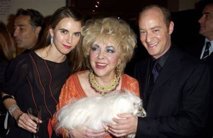 See Elizabeth Taylor’s lookalike granddaughter, who continues her legacy